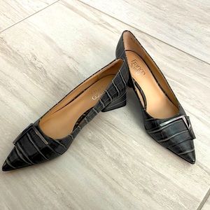 Almost new Franco Sarto size 7 1/2 dark gray patterned pointed toe pump.
